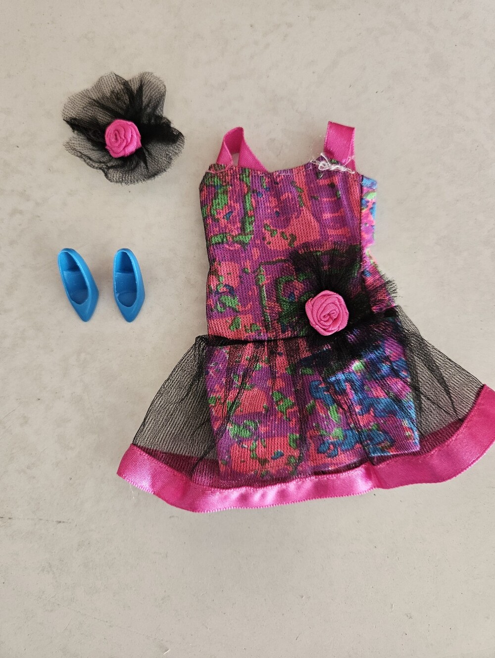 💚5/$15 Vintage Barbie Fashions Outfit